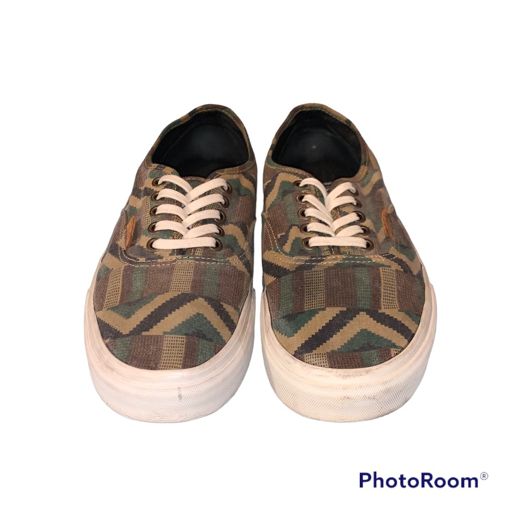 Green & Brown Tribal Vans